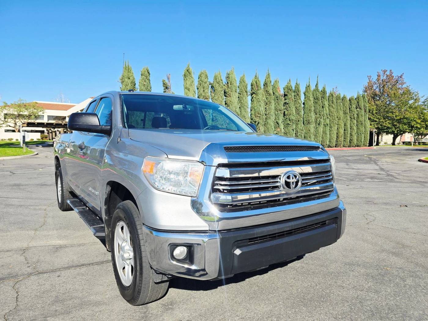 2017 Toyota Tundra SR5