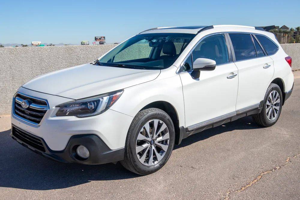 2018 Subaru Outback 2.5i Touring — SUV — 94,122 mi — Las Vegas, NV