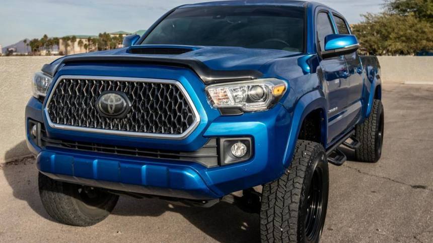 2018 Toyota Tacoma SR5 — Pickup Truck — 60,859 mi — Las Vegas, NV