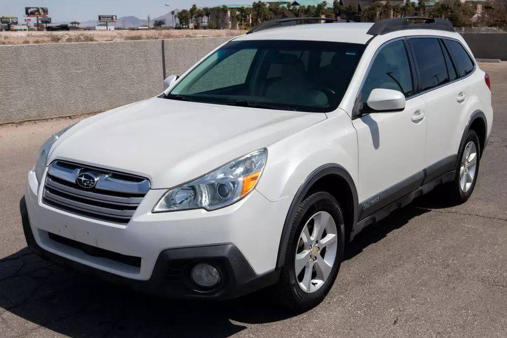2014 Subaru Outback 2.5i Premium — SUV — 131,080 mi — Las Vegas, NV