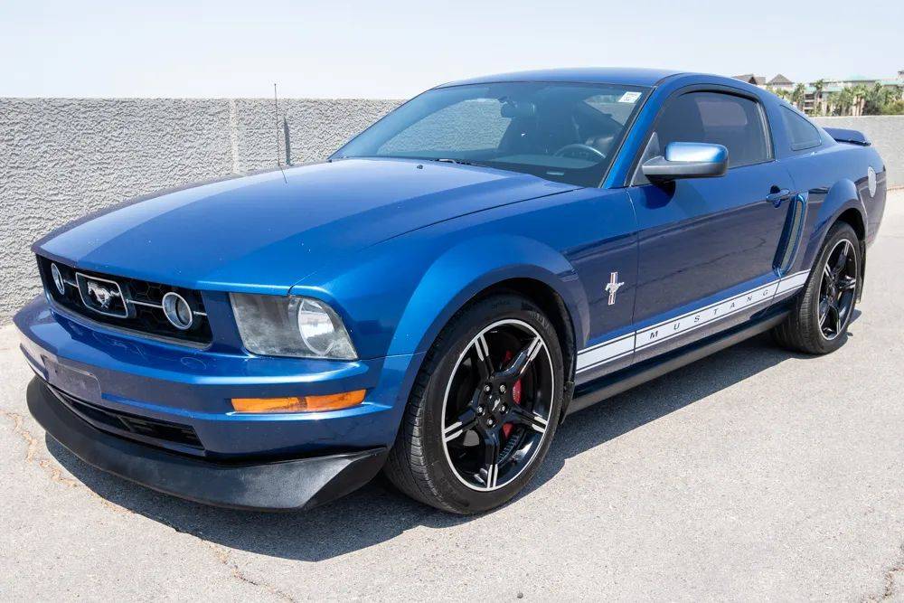 2007 Ford Mustang Premium — Coupe — 108,910 mi — Las Vegas, NV