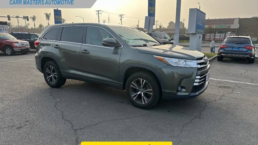 2017 Toyota Highlander LE Plus — SUV — 102,153 mi — Santa Ana, CA