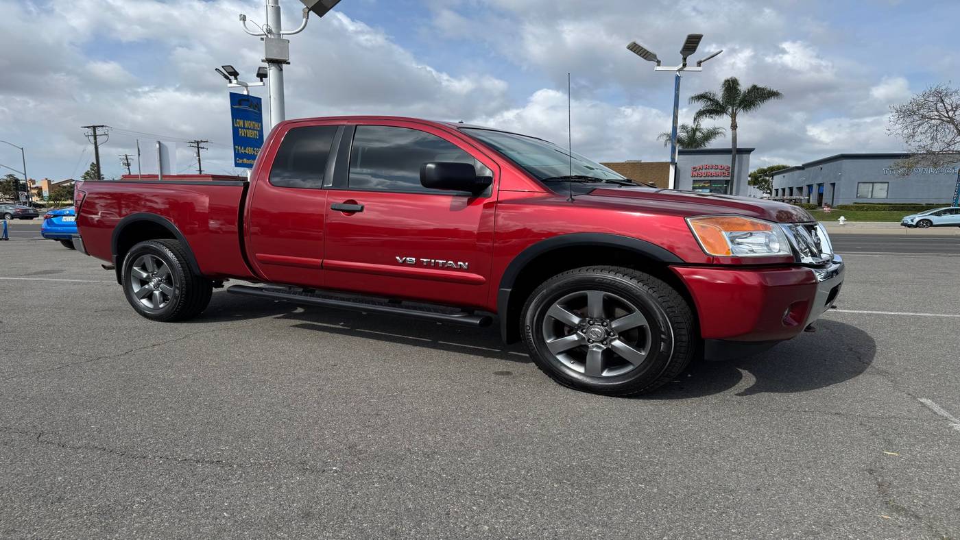 2015 Nissan Titan SV — Pickup Truck — 97,443 mi — Santa Ana, CA