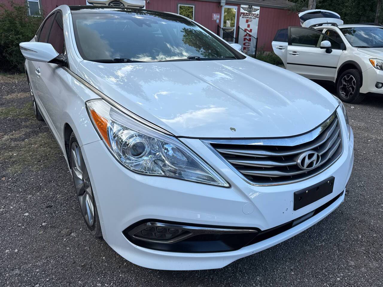 2017 Hyundai Azera Limited — Sedan — 101,386 mi — Austin, TX