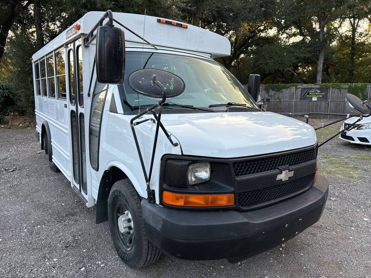 2007 Chevrolet Express Commercial Cutaway C6Y — Chassis Cab Truck — 45,561 mi — Austin, TX