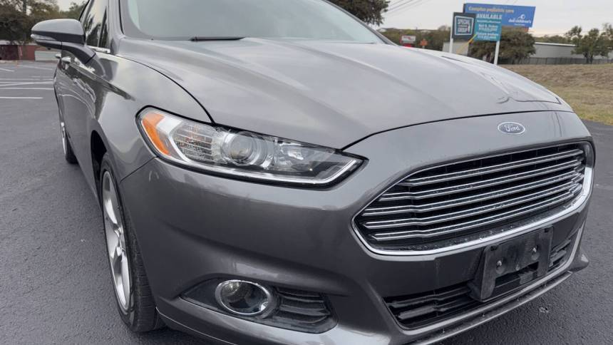 2013 Ford Fusion SE — Sedan — 72,159 mi — Austin, TX
