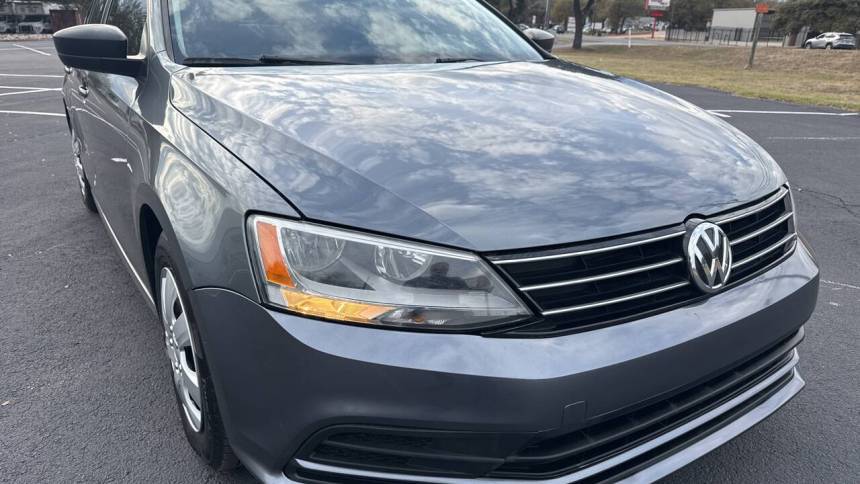 2016 Volkswagen Jetta 1.4T S — Sedan — 96,150 mi — Austin, TX