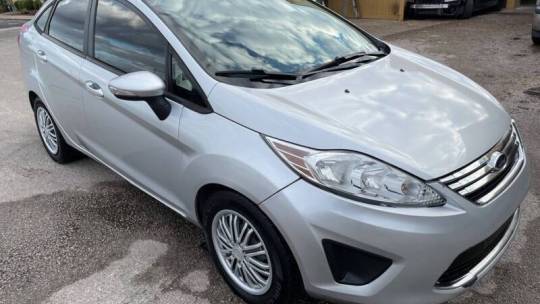 2013 Ford Fiesta SE — Sedan — 93,237 mi — Austin, TX