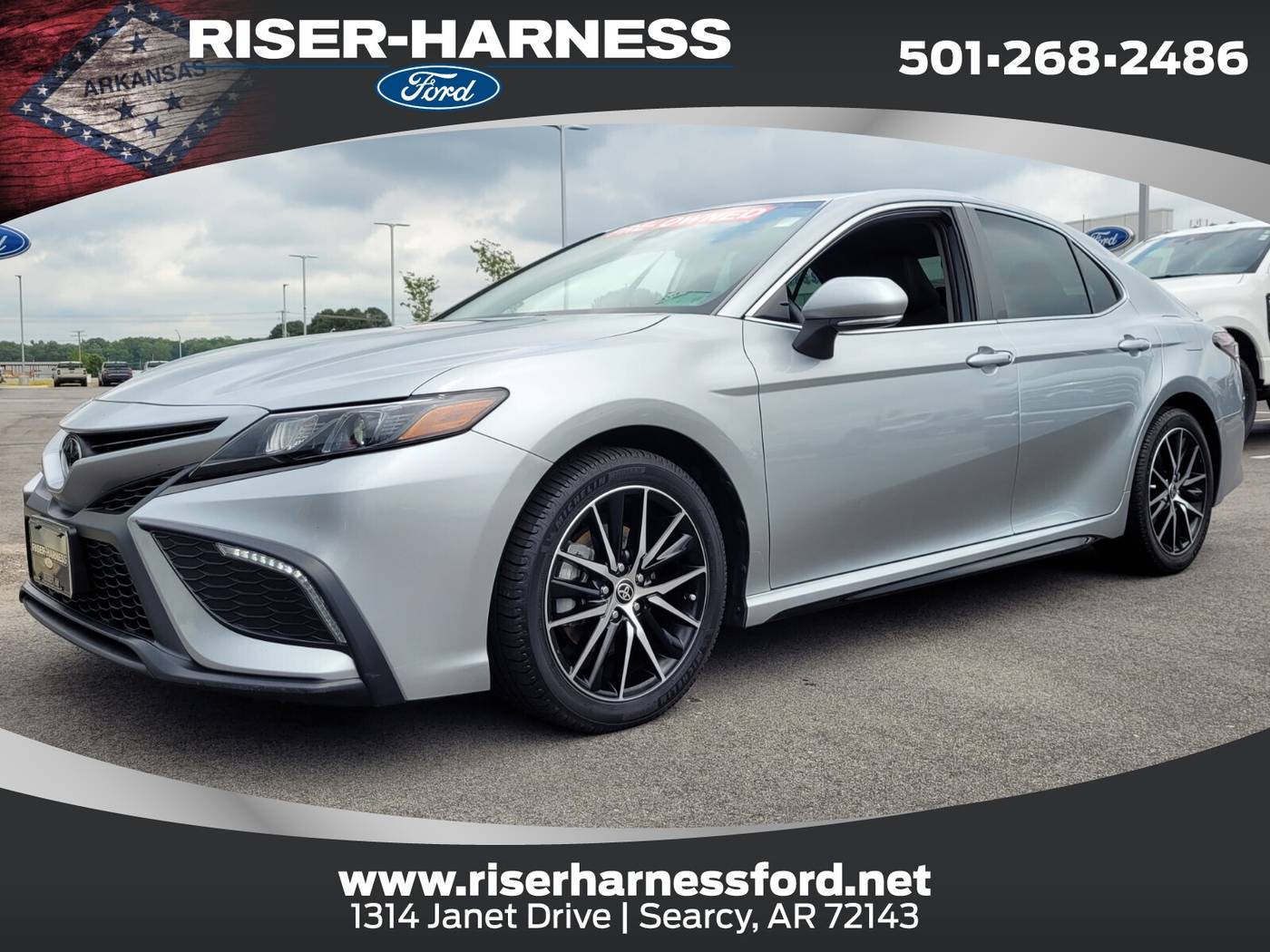 2022 Toyota Camry SE — Sedan — 44,762 mi — Searcy, AR