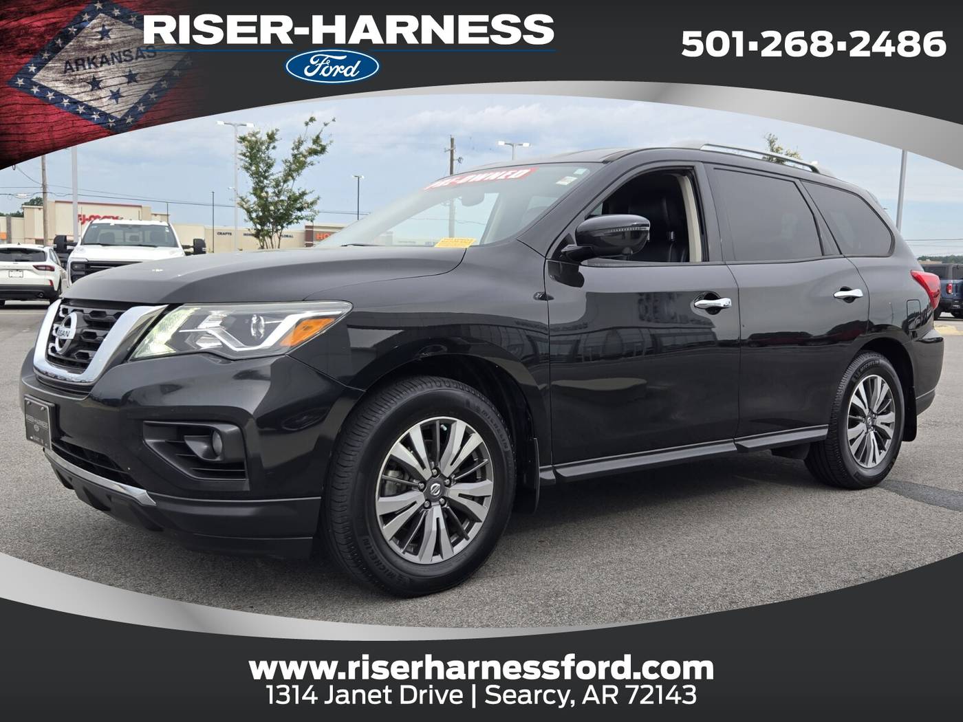 2018 Nissan Pathfinder SL