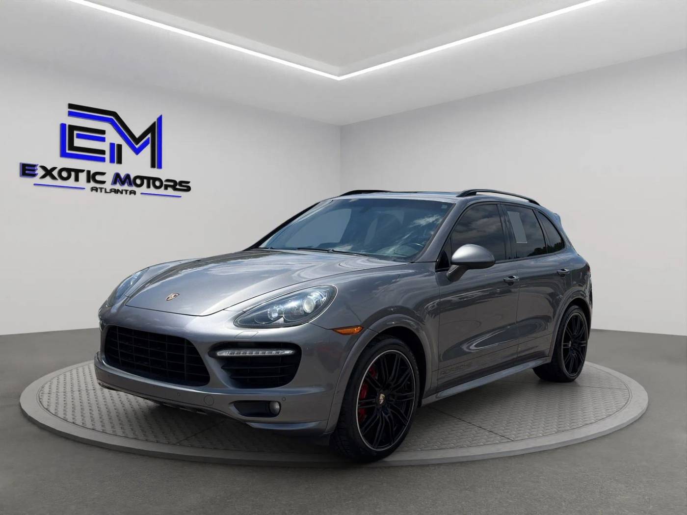 2013 Porsche Cayenne GTS