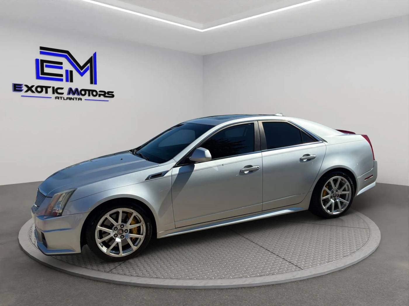 2013 Cadillac CTS-V Standard