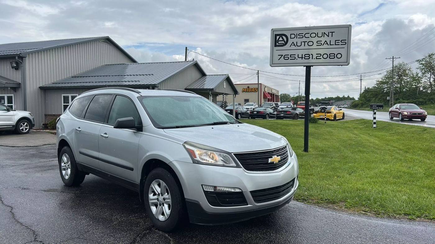 2015 Chevrolet Traverse LS — SUV — 195,482 mi — Lebanon, IN