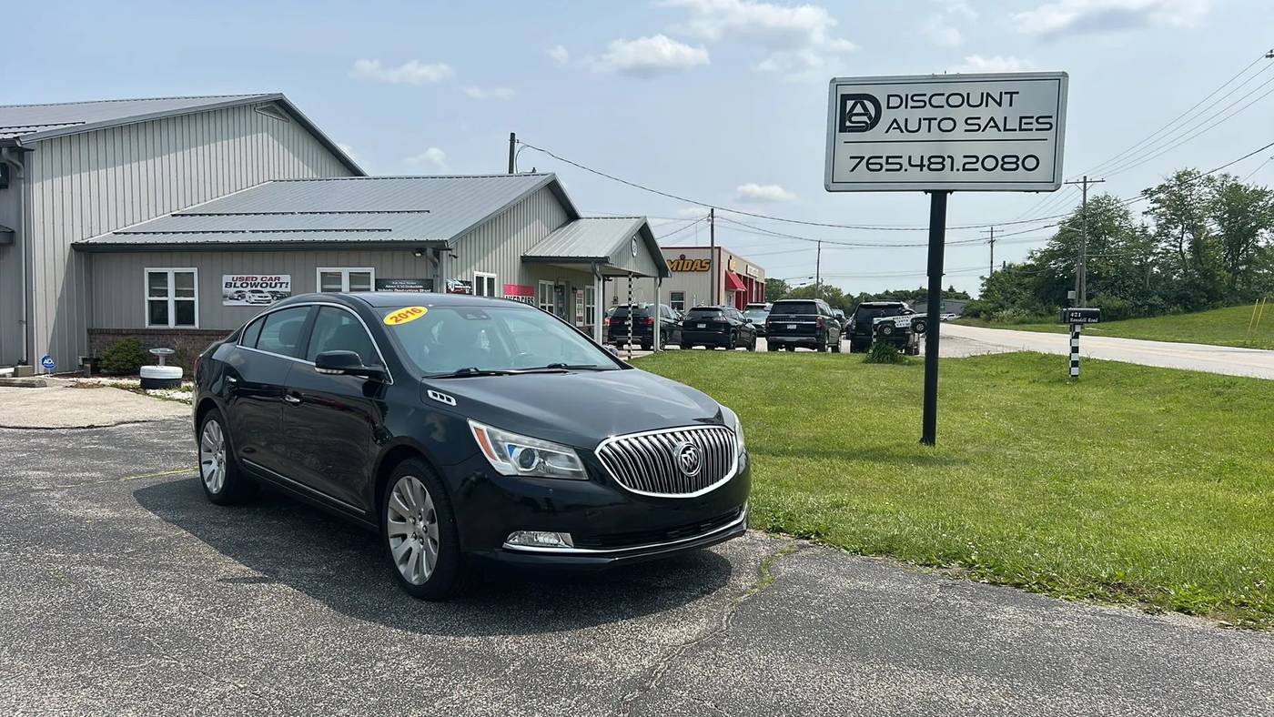 2016 Buick LaCrosse Leather — Sedan — 114,106 mi — Lebanon, IN