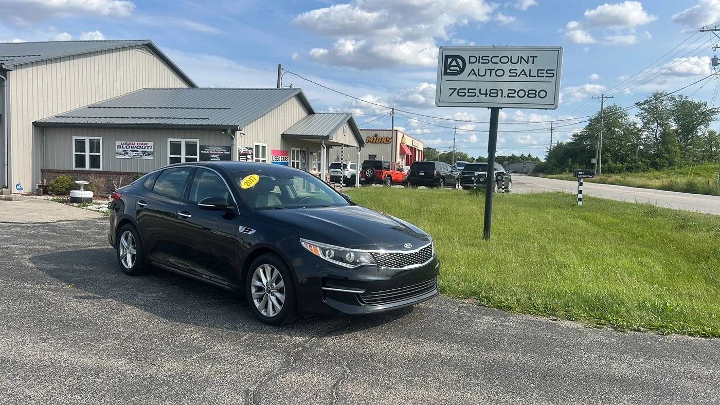 2017 Kia Optima EX — Sedan — 127,871 mi — Lebanon, IN
