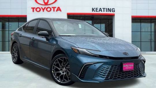 2025 Toyota Camry LE — Sedan — 8 mi — Manvel, TX