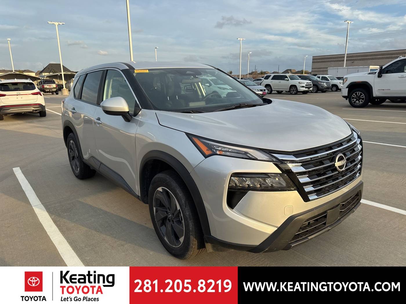 2025 Nissan Rogue SV — SUV — 6,715 mi — Manvel, TX