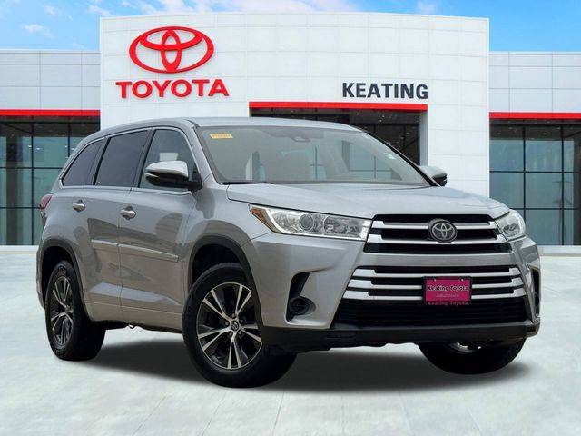 2017 Toyota Highlander LE — SUV — 110,688 mi — Manvel, TX