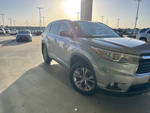 2015 Toyota Highlander XLE — SUV — 115,660 mi — Manvel, TX