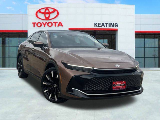 2025 Toyota Crown Platinum — Sedan — 1,705 mi — Manvel, TX