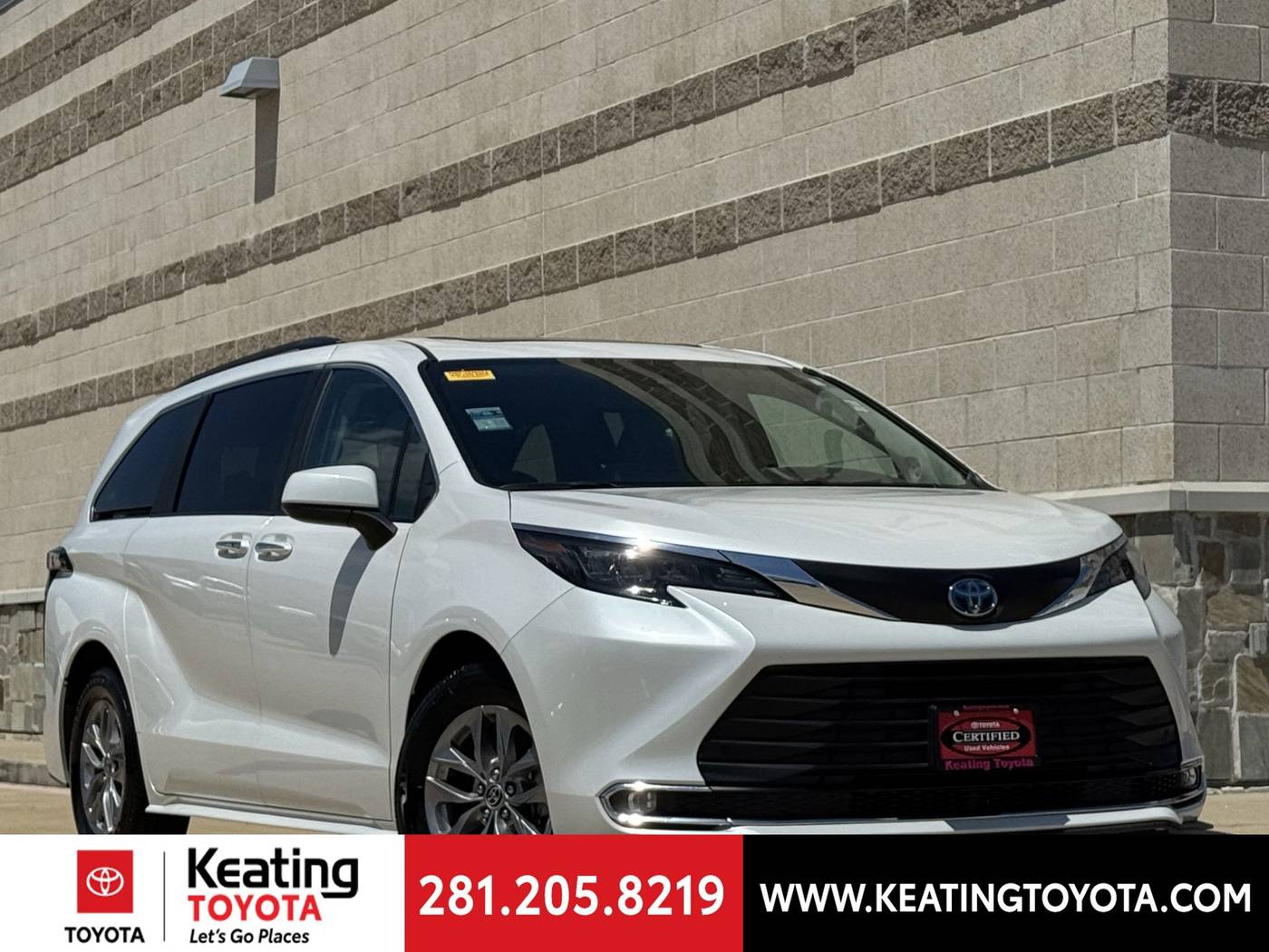2024 Toyota Sienna XLE — Minivan — 44,003 mi — Manvel, TX