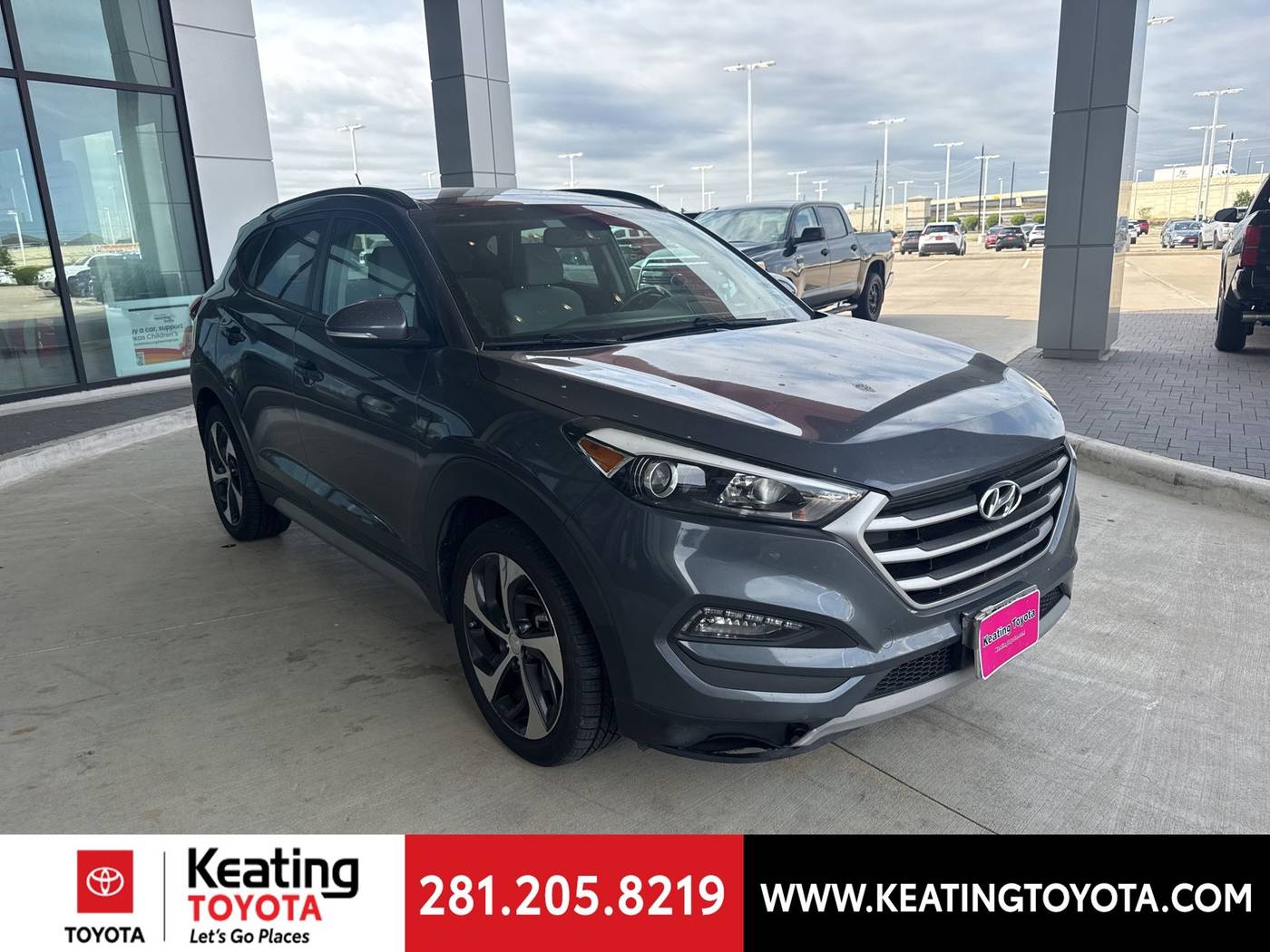 2017 Hyundai Tucson Value — SUV — 75,706 mi — Manvel, TX