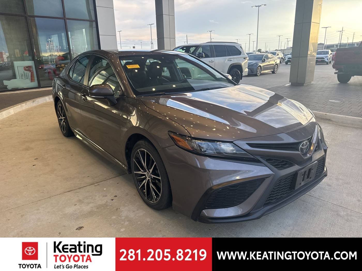 2024 Toyota Camry SE — Sedan — 50,089 mi — Manvel, TX