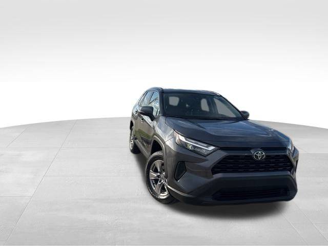 2025 Toyota RAV4 Hybrid XLE — SUV — 1,229 mi — Manvel, TX
