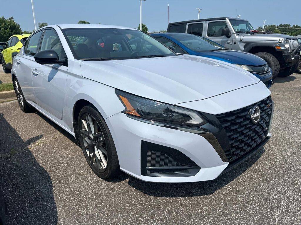 2023 Nissan Altima SR — Sedan — 22,440 mi — Greenville, SC