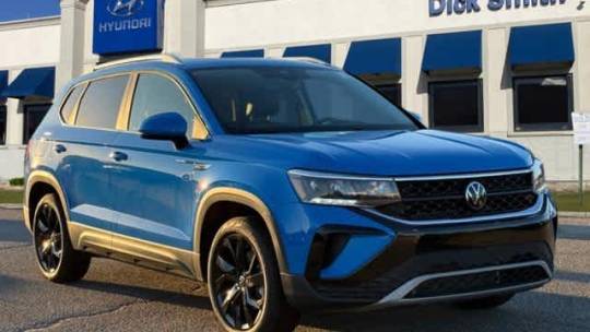 2023 Volkswagen Taos SE — SUV — 11,369 mi — Greenville, SC