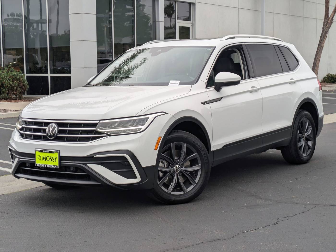 2022 Volkswagen Tiguan SE — SUV — 34,439 mi — Poway, CA