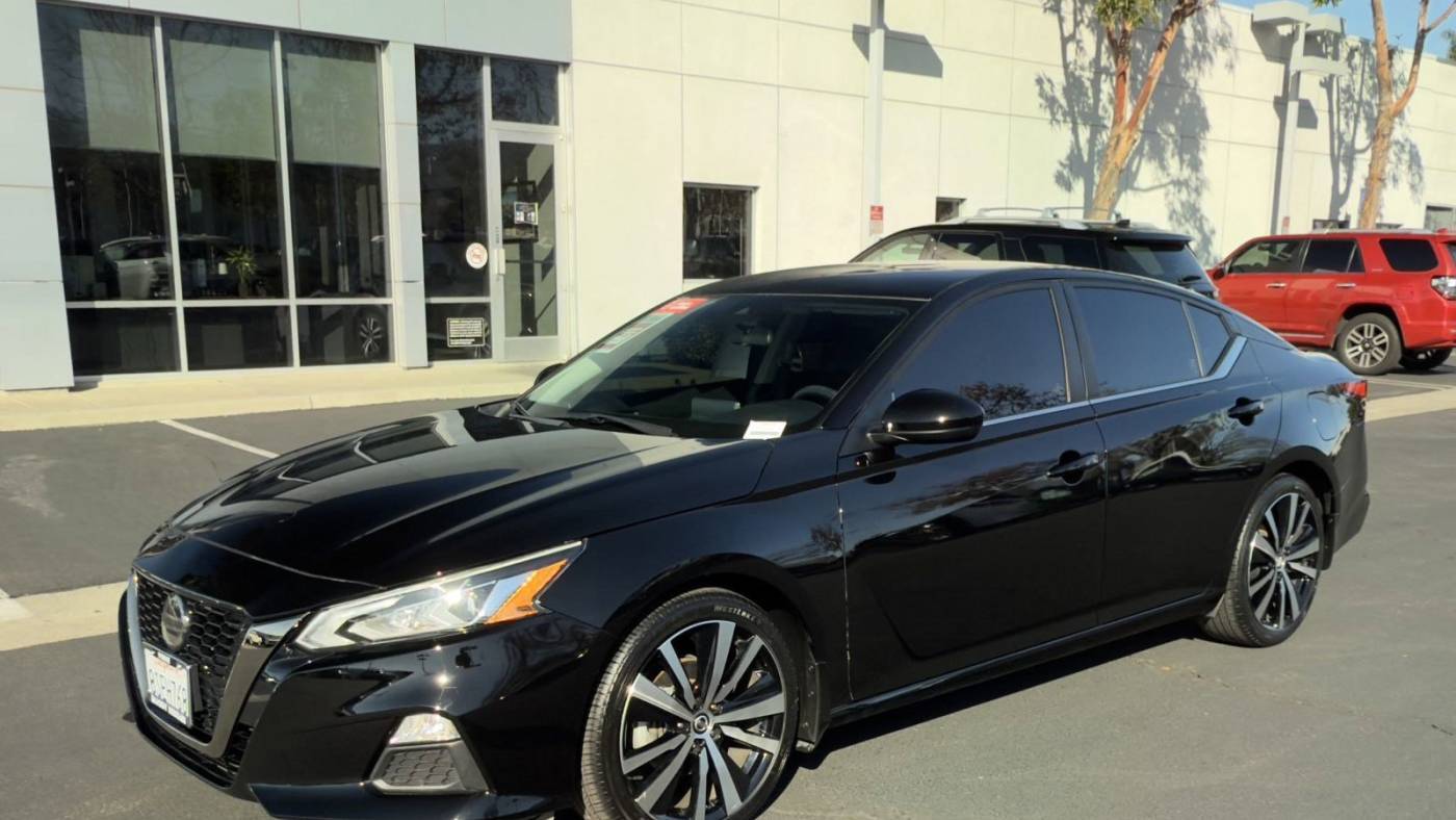 2020 Nissan Altima SR — Sedan — 26,411 mi — Poway, CA