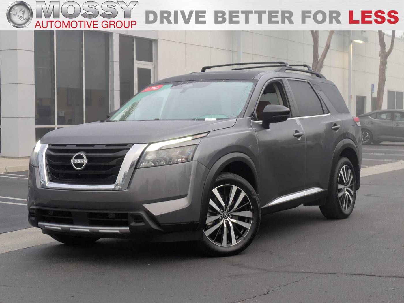 2025 Nissan Pathfinder Platinum — SUV — 5,490 mi — Poway, CA