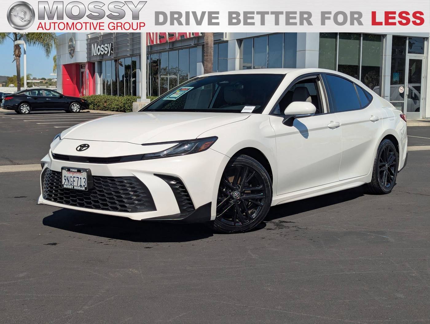 2025 Toyota Camry SE — Sedan — 29,347 mi — Poway, CA