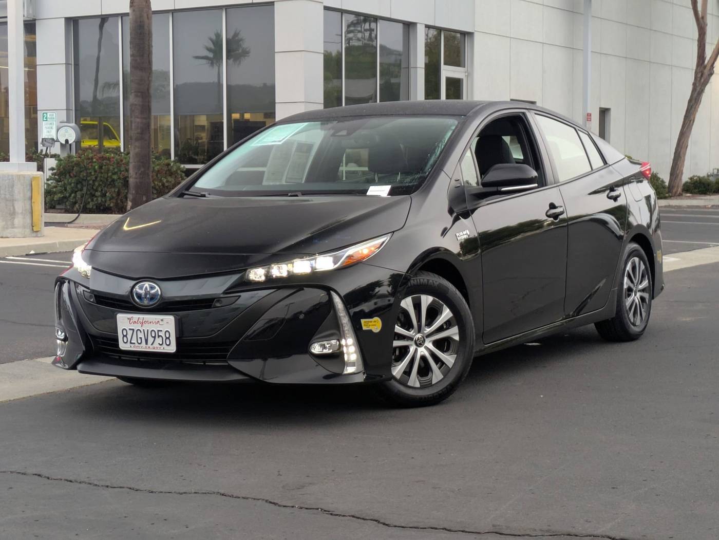 2022 Toyota Prius Prime Limited — Hatchback — 27,087 mi — Poway, CA