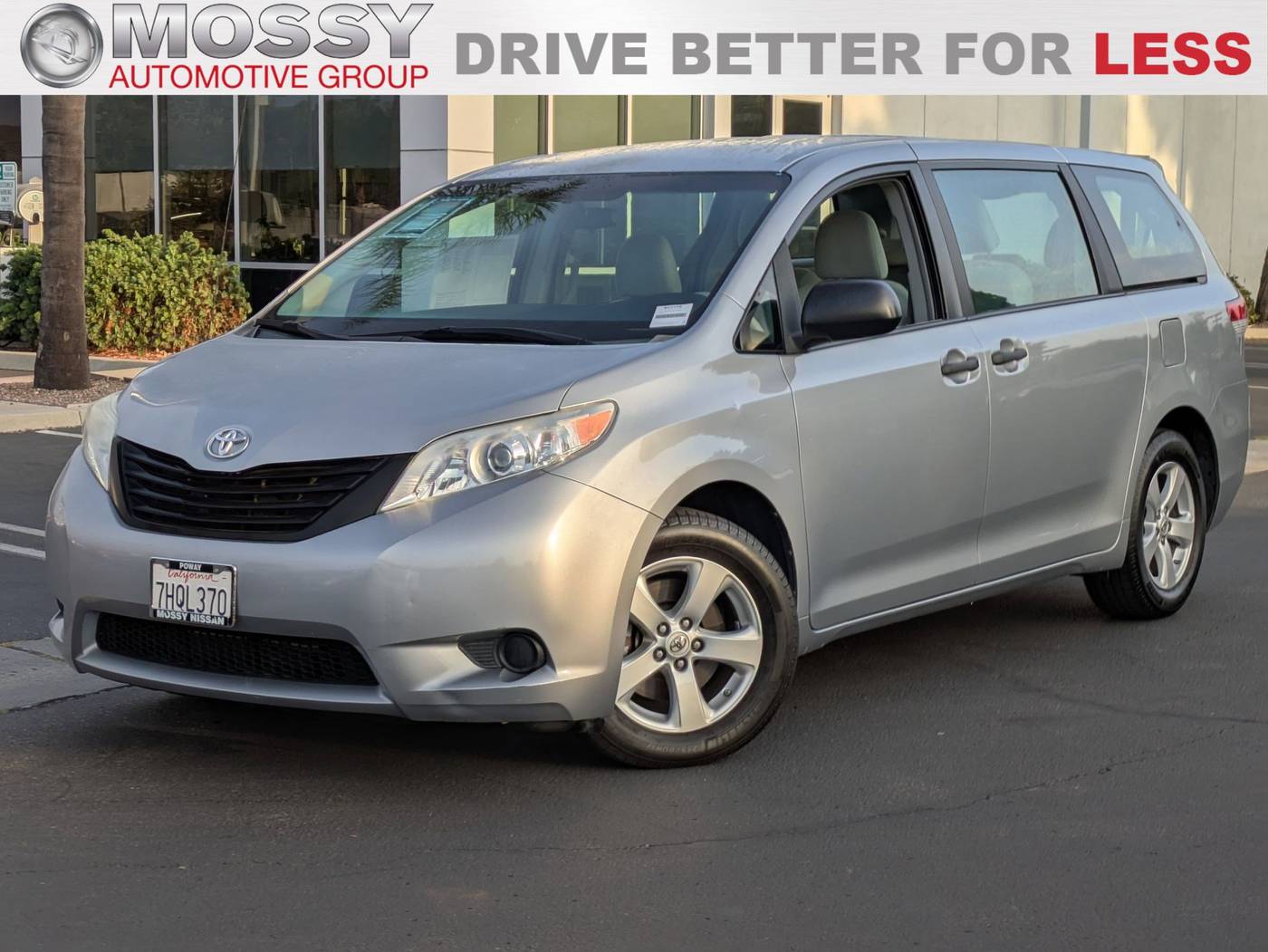 2014 Toyota Sienna L — Minivan — 91,976 mi — Poway, CA