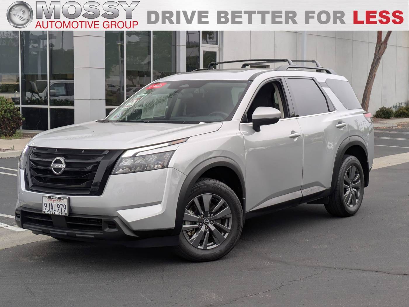 2024 Nissan Pathfinder SV — SUV — 17,003 mi — Poway, CA