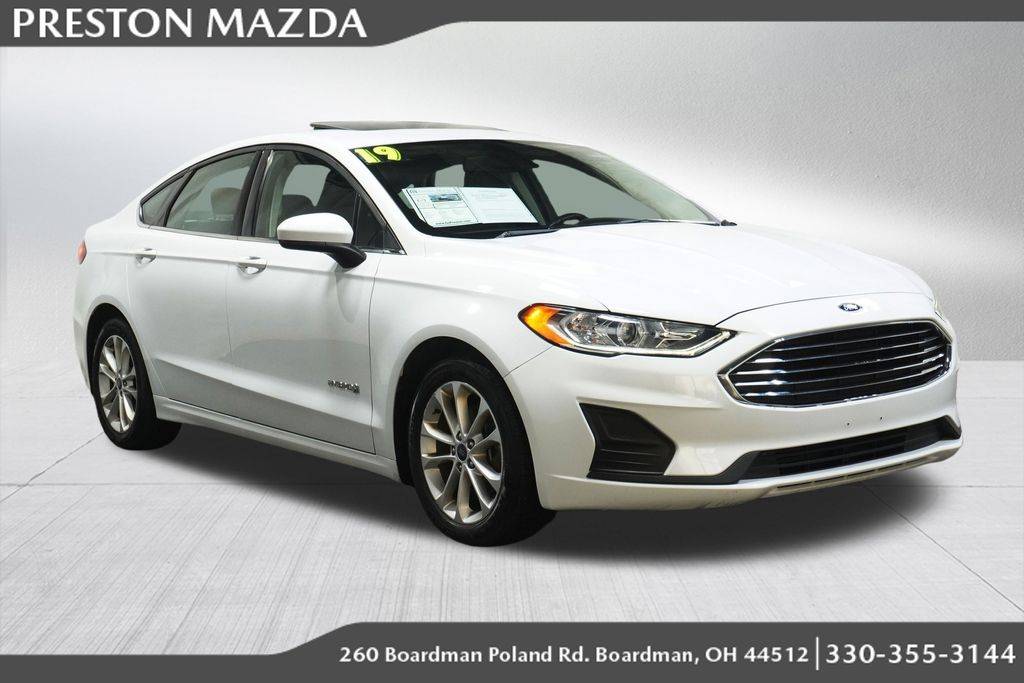 2019 Ford Fusion Hybrid SE — Sedan — 96,621 mi — Boardman, OH