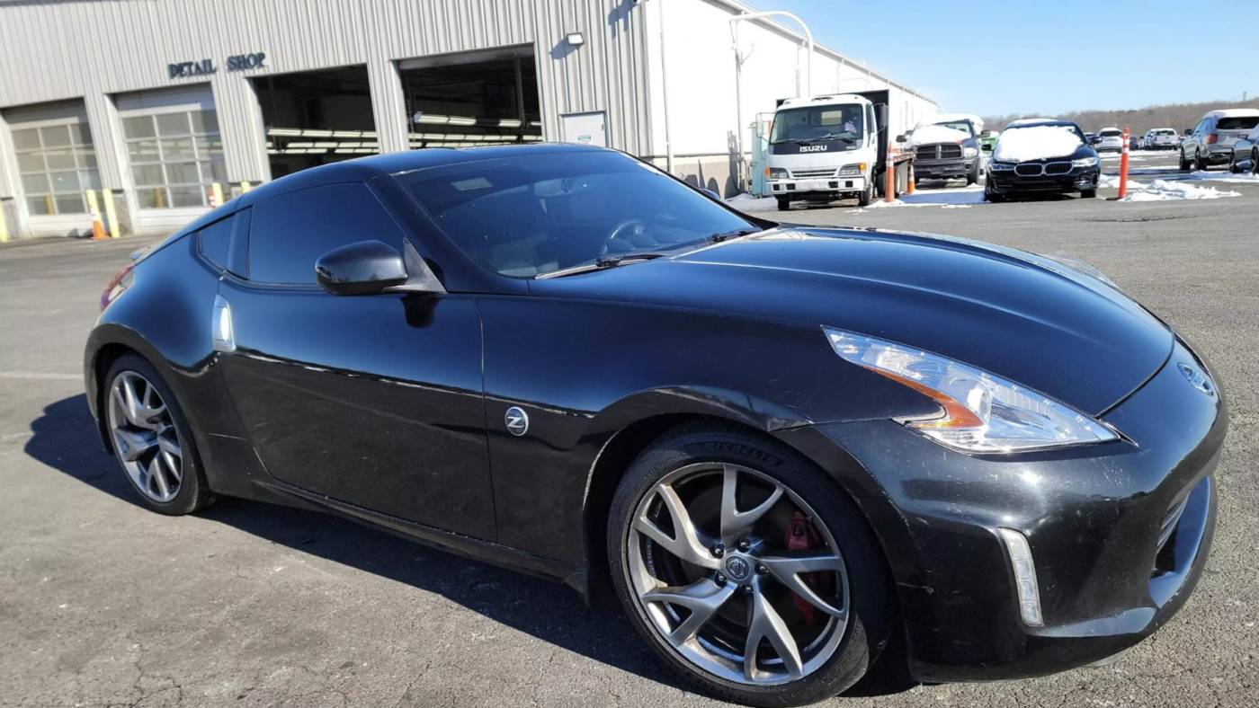 2016 Nissan 370Z Sport Tech — Coupe — 113,358 mi — Stafford, VA