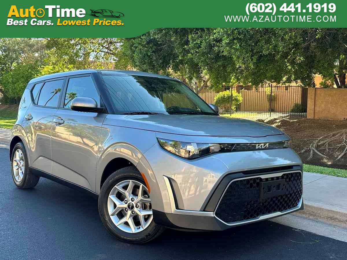 2023 Kia Soul LX — Hatchback — 28,944 mi — Phoenix, AZ