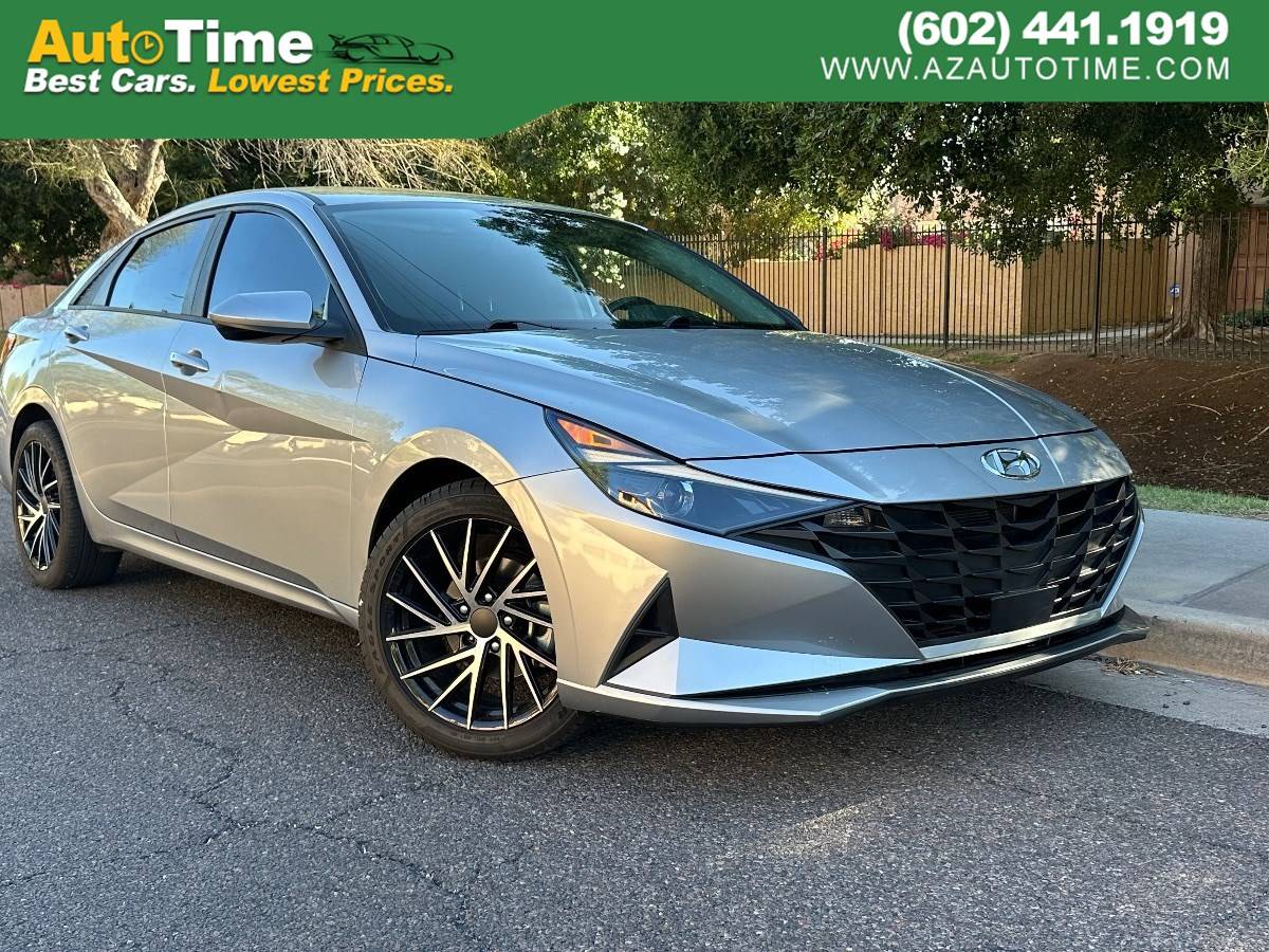 2022 Hyundai Elantra SEL — Sedan — 69,967 mi — Phoenix, AZ