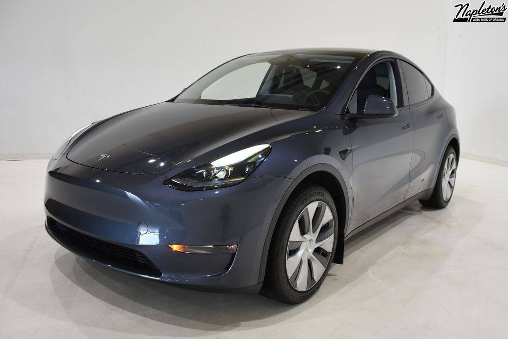 2023 Tesla Model Y Long Range — SUV — 23,059 mi — Urbana, IL