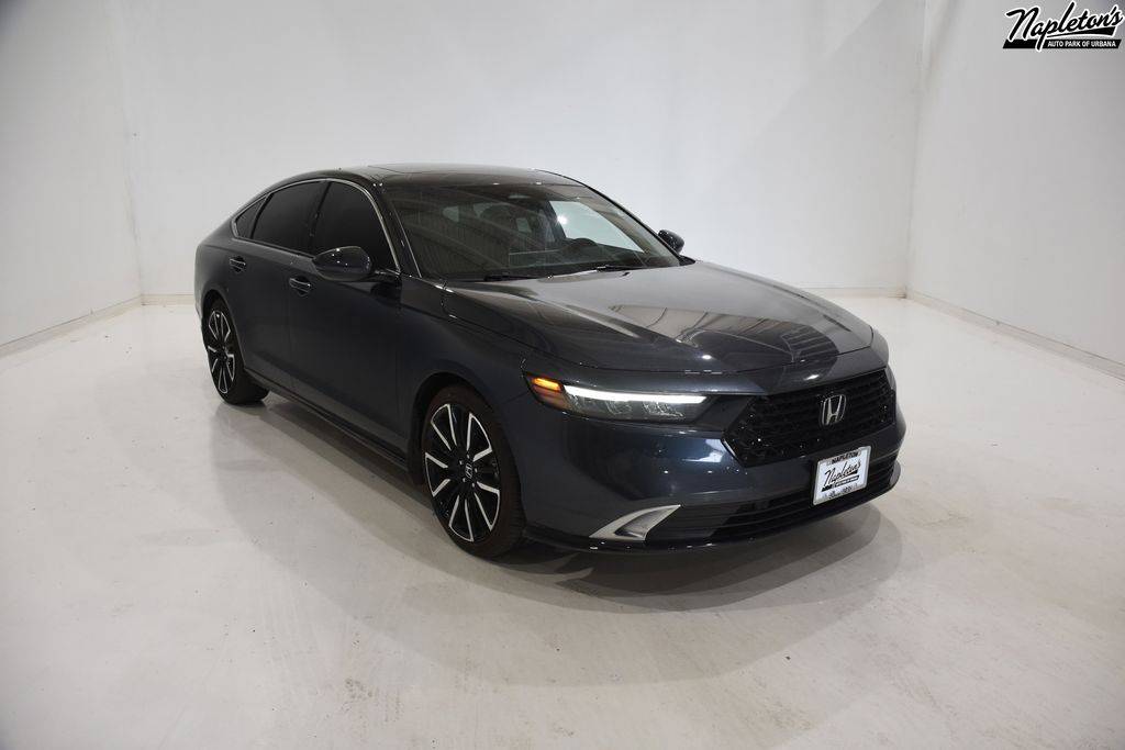 2023 Honda Accord Hybrid Touring — Sedan — 32,060 mi — Urbana, IL