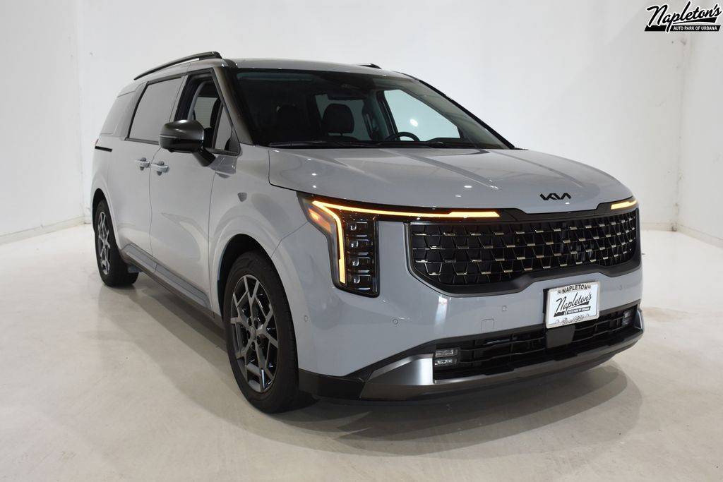 2025 Kia Carnival Hybrid SX Prestige — Minivan — 8,001 mi — Urbana, IL