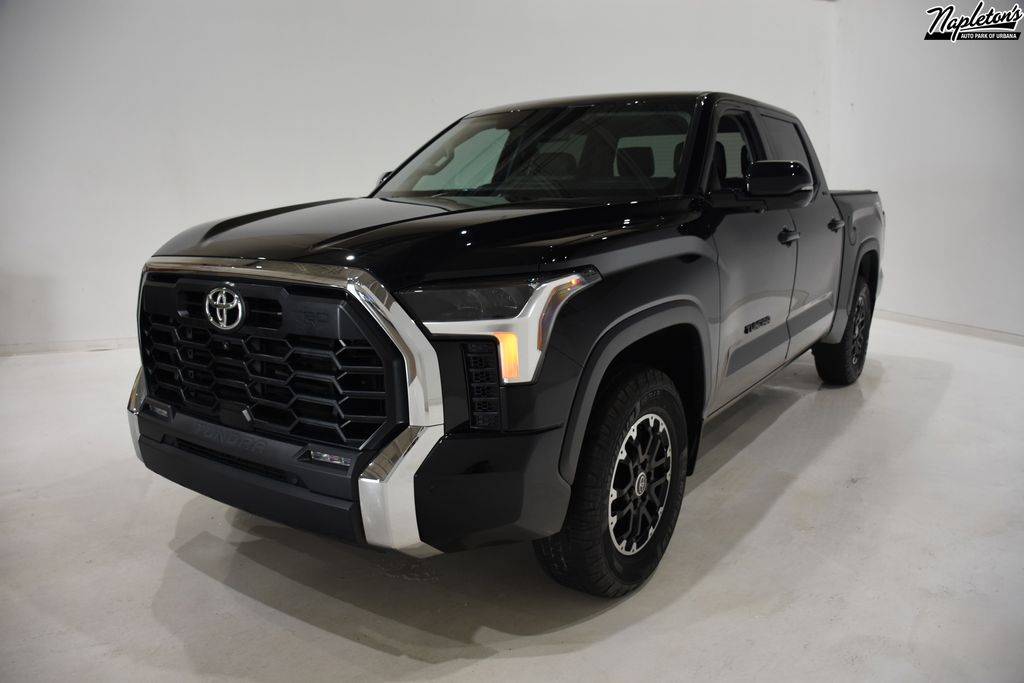 2022 Toyota Tundra SR5 — Pickup Truck — 35,593 mi — Urbana, IL