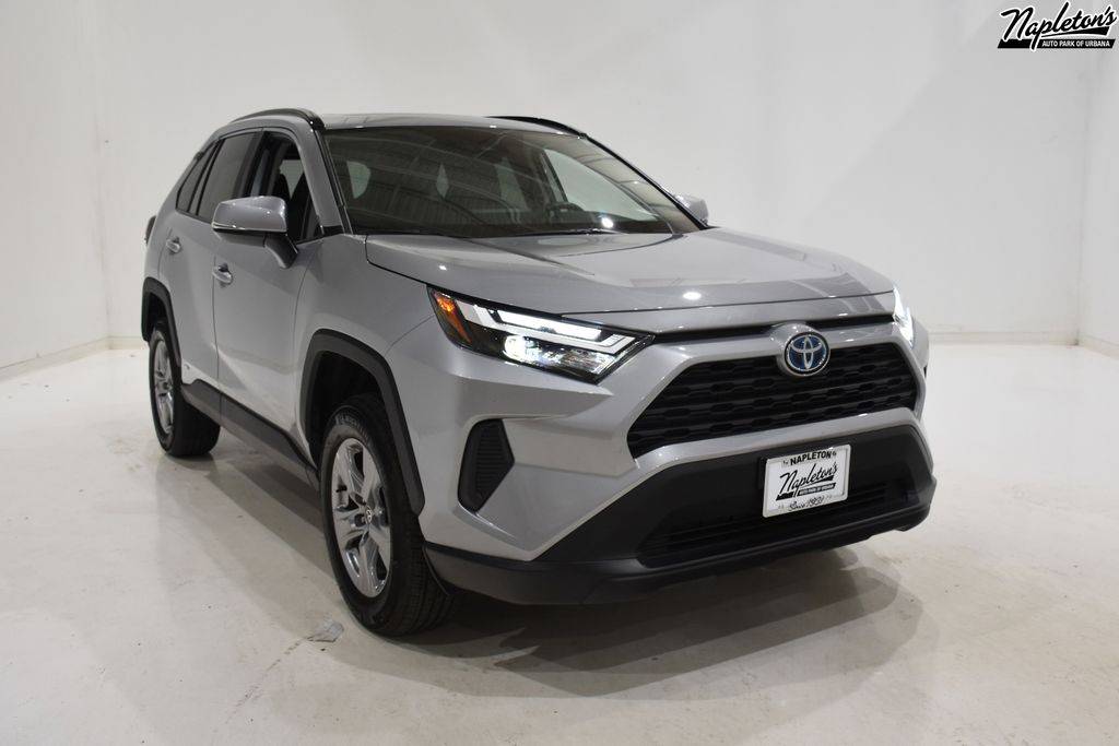 2024 Toyota RAV4 Hybrid XLE — SUV — 11,911 mi — Urbana, IL