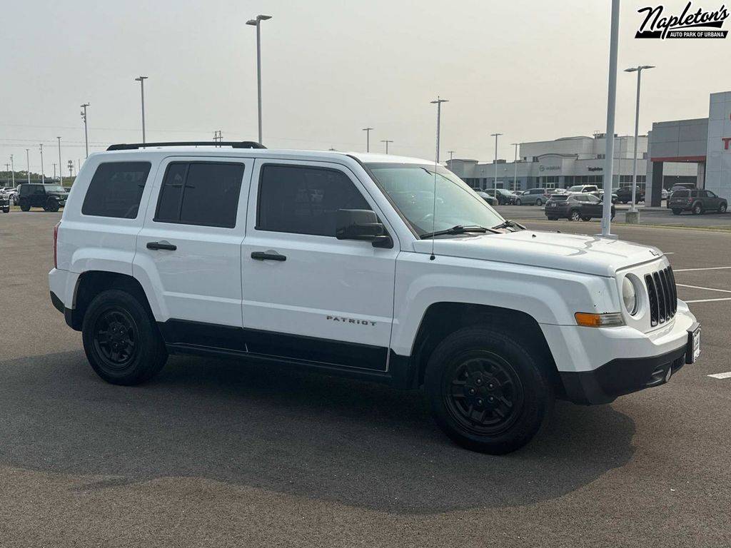 2016 Jeep Patriot Sport — SUV — 128,894 mi — Urbana, IL