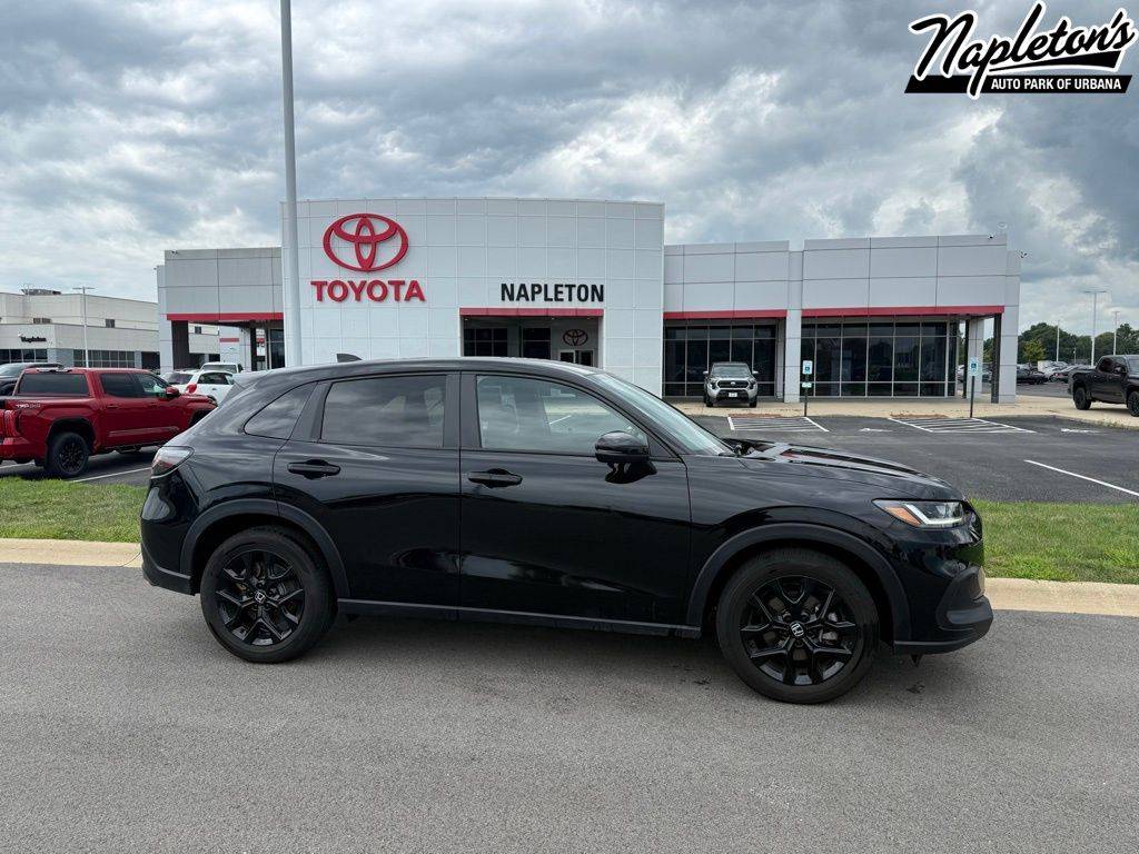 2025 Honda HR-V Sport — SUV — 17,140 mi — Urbana, IL