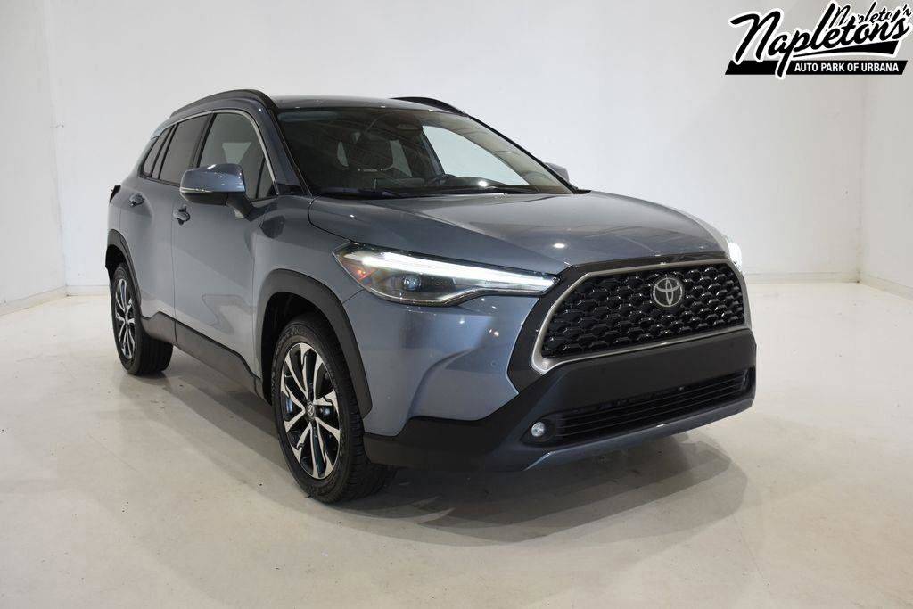 2023 Toyota Corolla Cross XLE — SUV — 47,586 mi — Urbana, IL