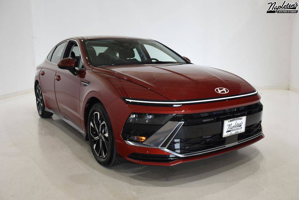2024 Hyundai Sonata SEL — Sedan — 6,556 mi — Urbana, IL